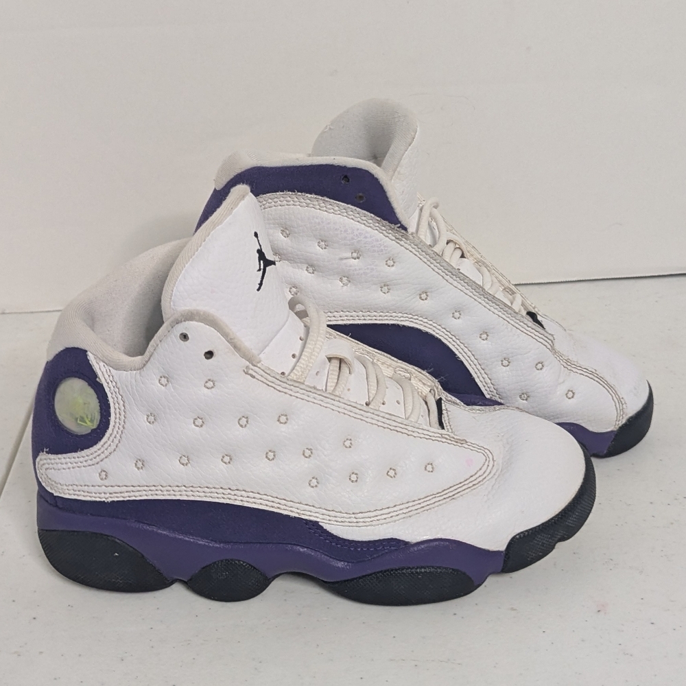 Nike Air Jordan 13 Retro "Lakers" White and Purple Sneakers Youth 2
